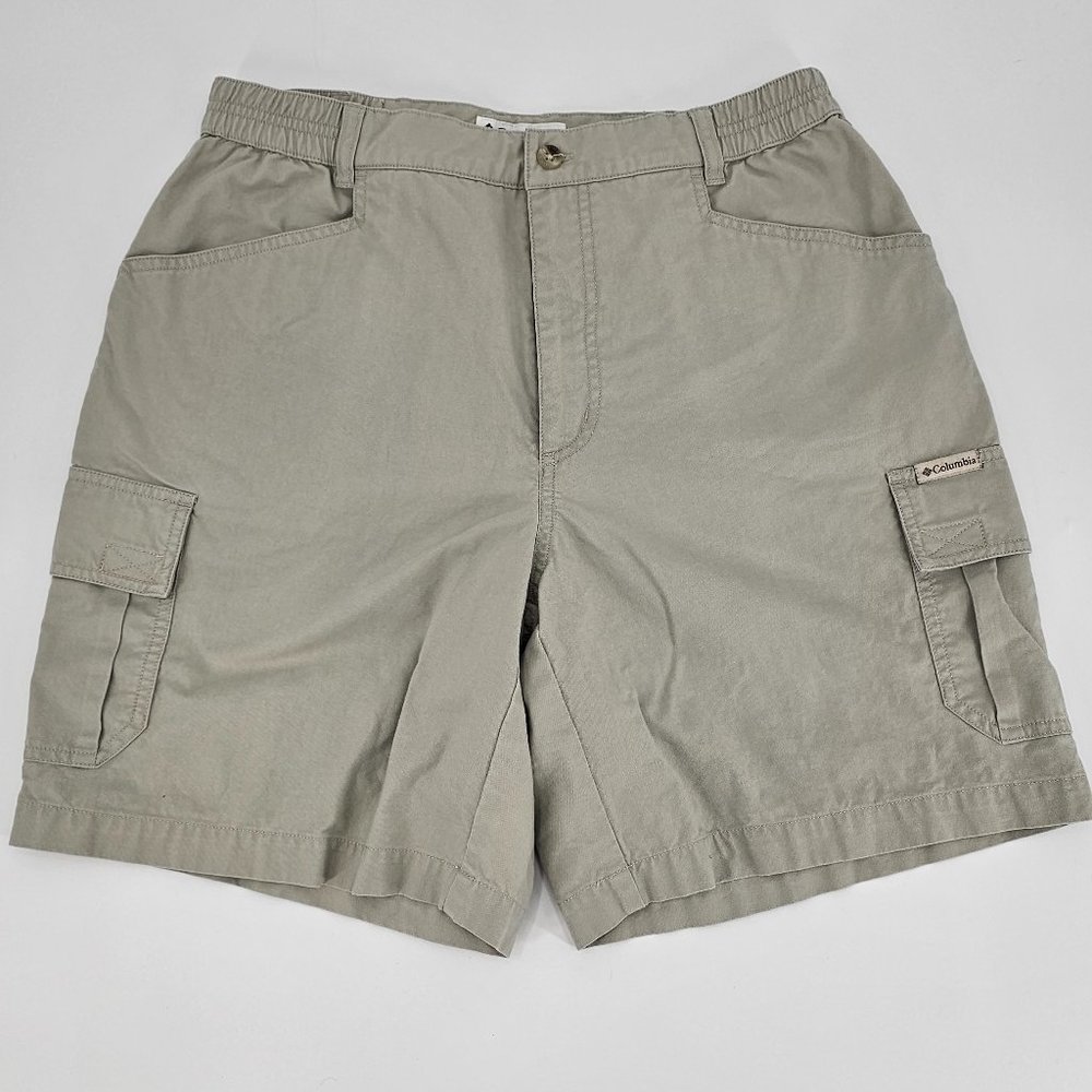 Columbia  Elkhorn II Shorts Tan Cargo Women's  12/18